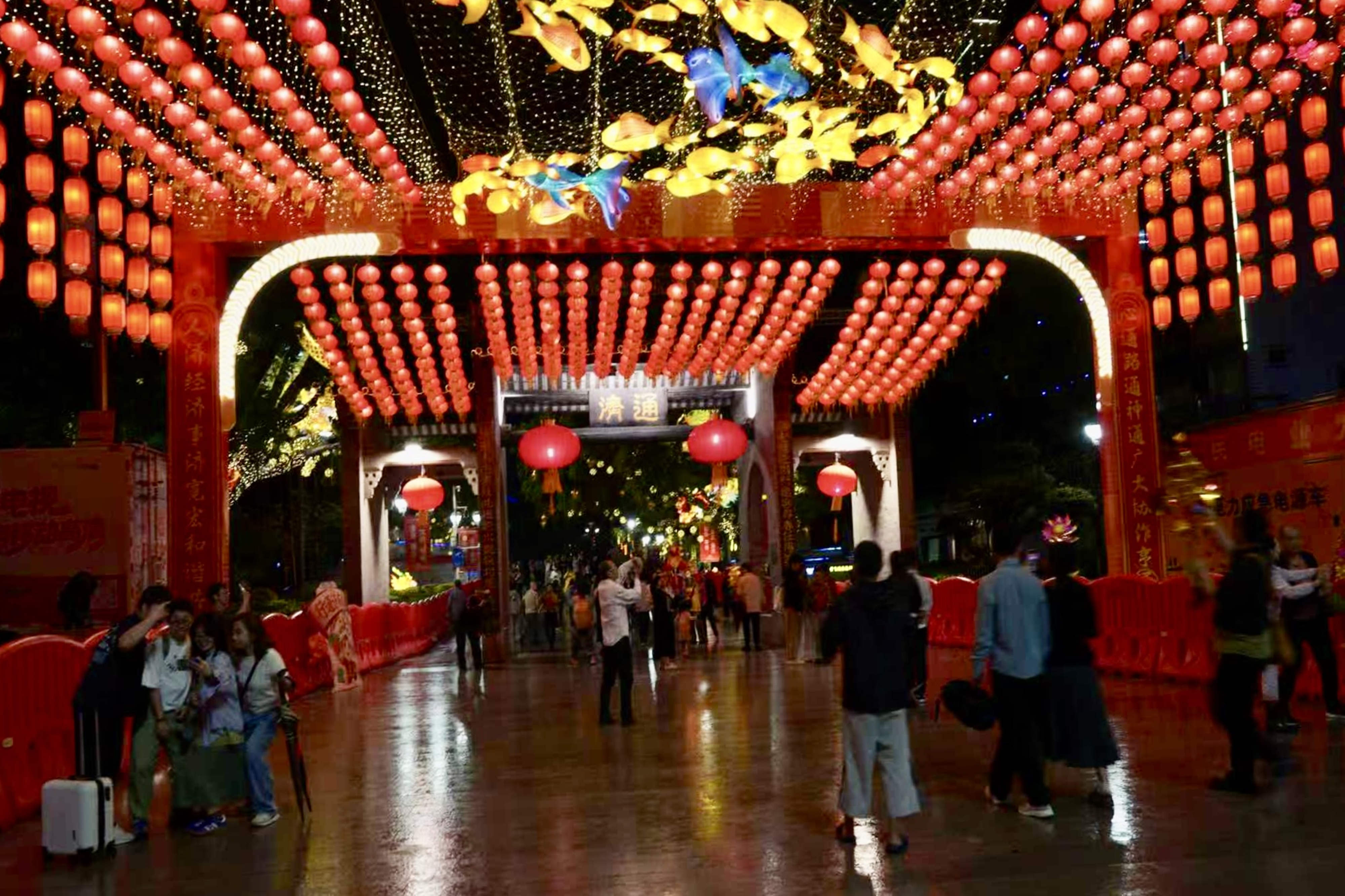 尊时凯时股份·雪莱特照明产品参加拉萨通济文化建设